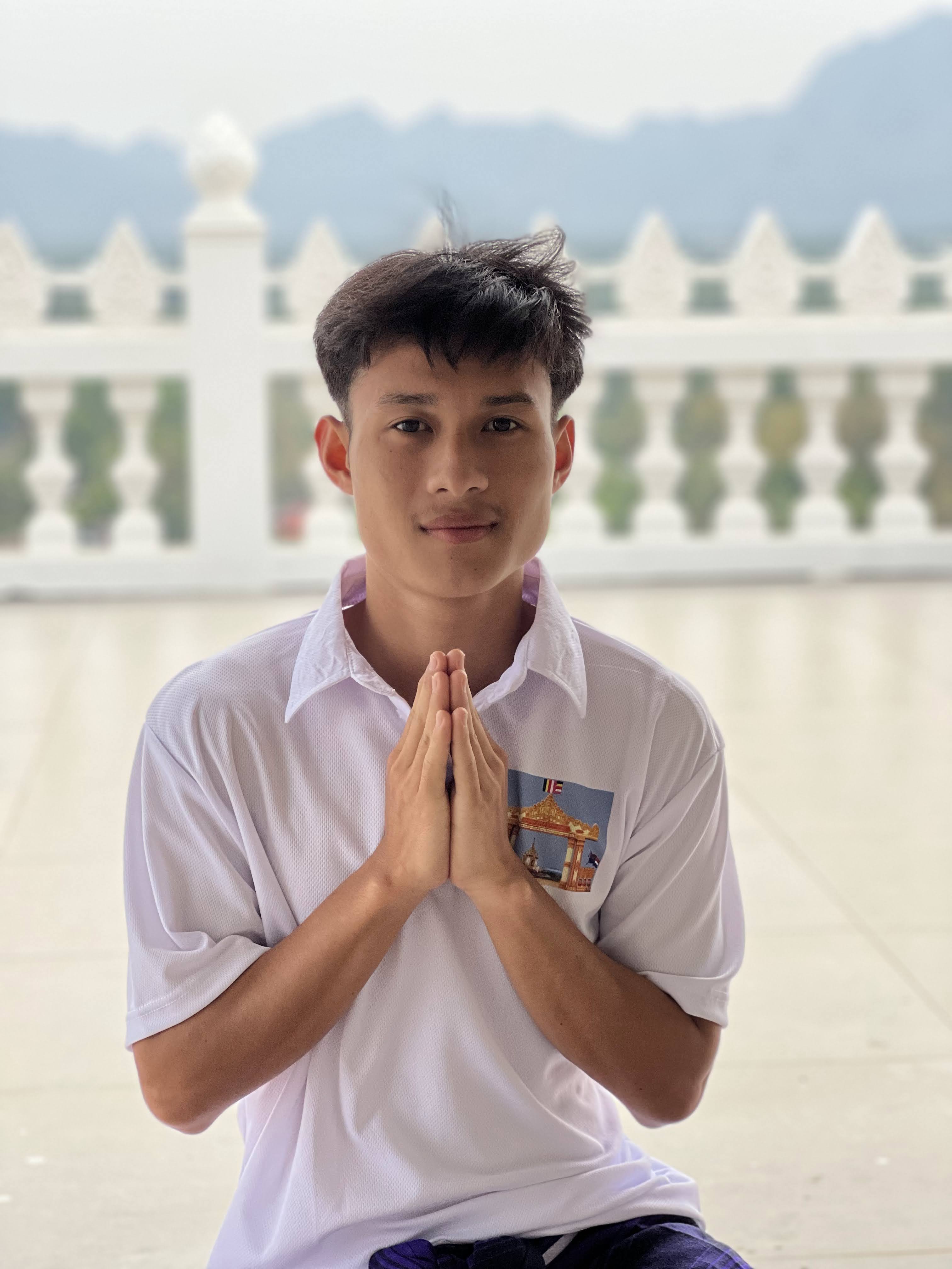 ဆုချီးမြှင့်ပွဲ ဓာတ်ပုံ ၁